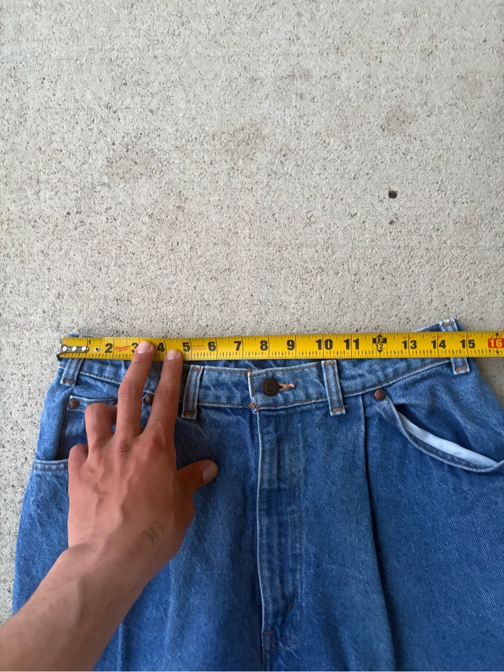 Vintage 80s Levi's Pleated Front Denim Pants High Rise Brown Tab 30x34 - Picture 10 of 10